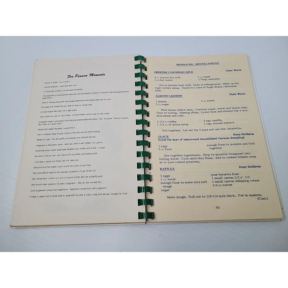 Home Cookin'is A Family Affair‎ A Book Of Recipes 90's Twin Falls Church Idaho